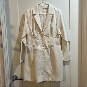 Missguided Plus corset detail blazer dress in white